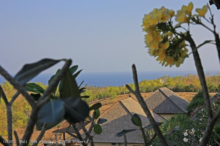 Bali 3 bedroom freehold villa 2 floors private pool ocean views