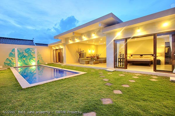 Bali Seminyak villa property for sale 3 bedrooms modern designed