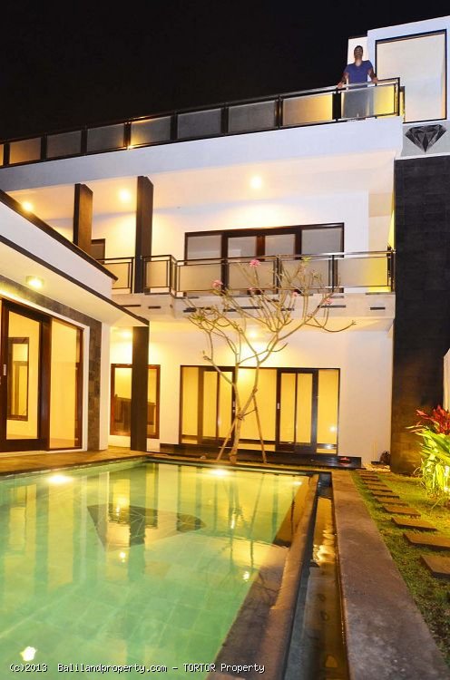 New 3 bedroom 2 storey freehold home quiet spot