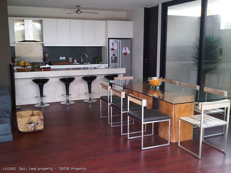 Bali Umalas 3 bedroom for lease near horse stables