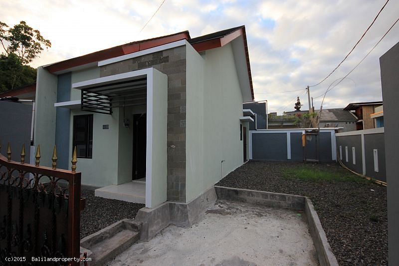 Cheap new 2 bedroom 110m2 home Beranda Bukit