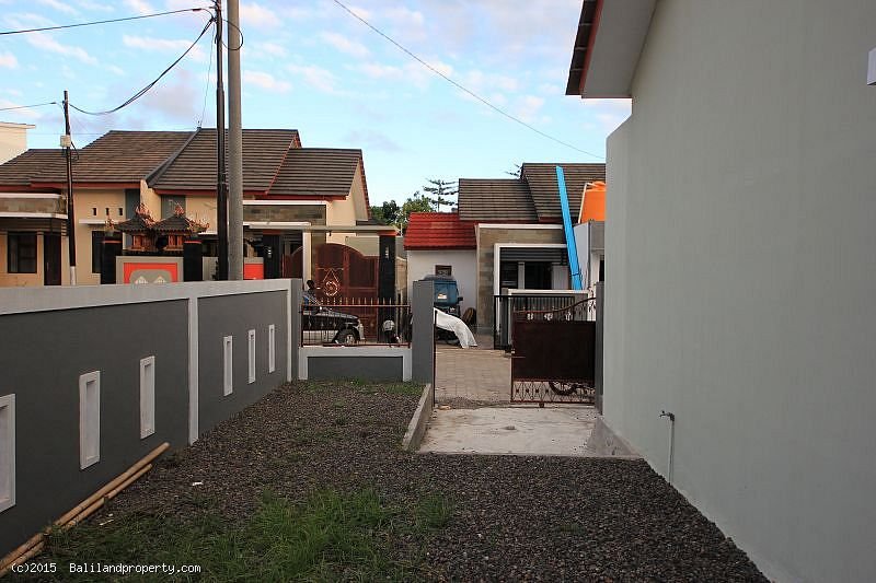 Cheap new 2 bedroom 110m2 home Beranda Bukit